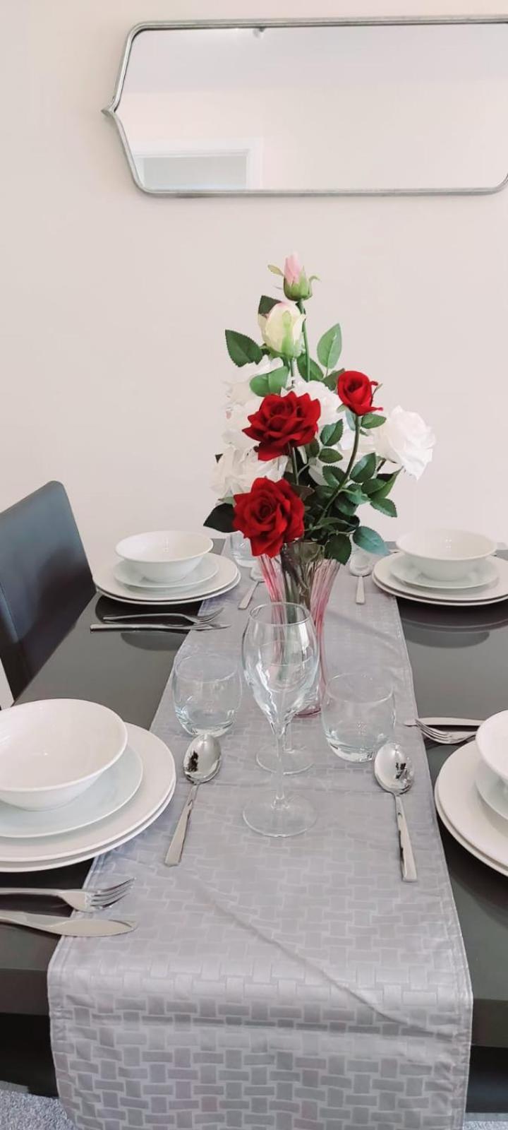 Stylish 2 Bedroom Apartment-Short Term Lets & Serviced Accomodation Редінг Екстер'єр фото